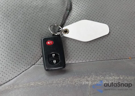 2011 Toyota Rav4 Limited from USA, damaged, VIN 2T3YF4DV1BW082396